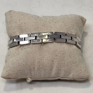 Monet Silver Tone Flat Link Chain Bracelet Safety Chain Vintage Costume Jewelry